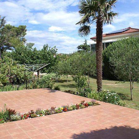Apartments Dubravka Đảo Krk Ngoại thất bức ảnh