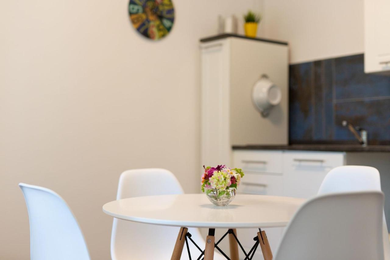 Apartments Dubravka Đảo Krk Ngoại thất bức ảnh